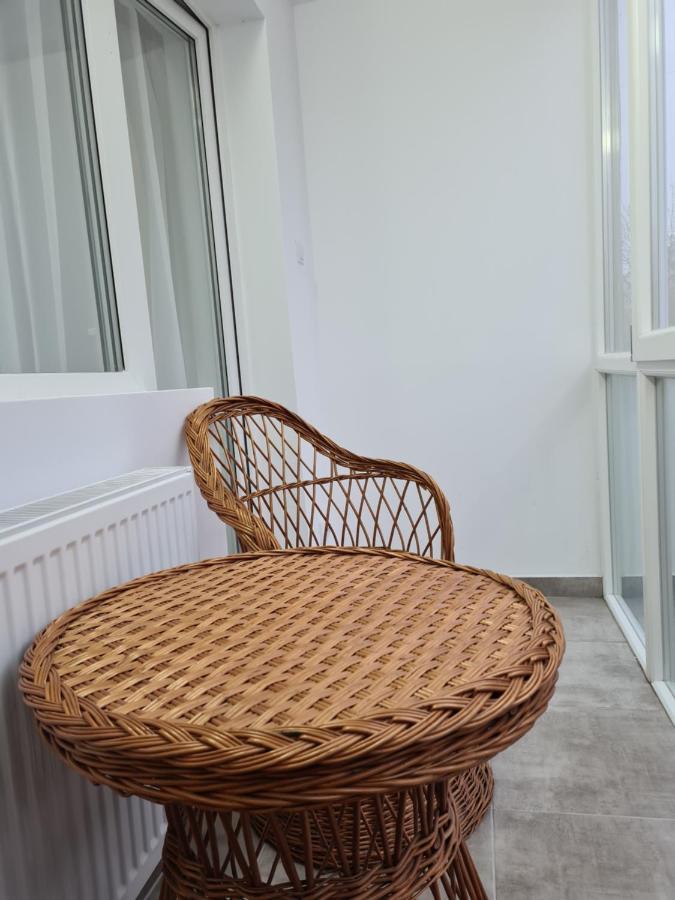 Apartament Terra Targoviste Zewnętrze zdjęcie